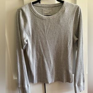 Ribbed Long-Sleeve